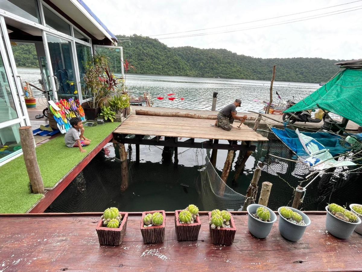 Dutchman Homestay Ko Kut Exteriér fotografie